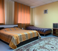 Трёхместный номер Standard в КрасХом