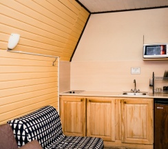 Коттедж эконом без сауны с двуспальной кроватью в спальне (2+3) в Красное озеро