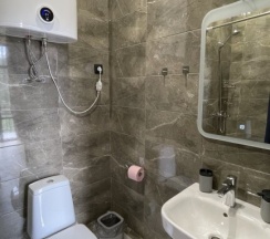 Двухместный номер Standard с балконом и с видом на город двуспальная кровать в Maximus