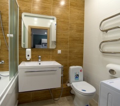 Апартаменты с гостиной и 2 спальнями. Вид на реку Казанку и аквапарк "Ривьера" в Sibgat Apartments