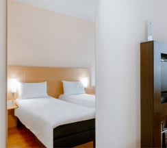 Номер Standard без вида с 2 односпальными кроватями в ibis Moscow Paveletskaya