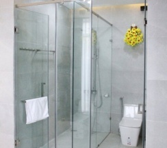 Номер Standard в Golden Inn Hotel
