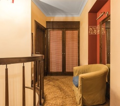 Люкс 2-х этажный с джакузи в Автор