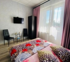 Комфорт двухместный номер7 с 1 двуспальной кроватью в Hotel Plus