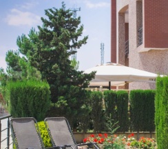 Люкс Superior с балконом и рядом с пляжем в Вилла Panorama Lux Villa