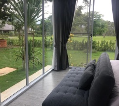 Коттедж с красивым видом из окна в Khaoyai Nature Resort