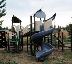 Дом в хвойном лесу в Хвоя