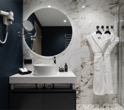 Супериор TWIN в Helen Hotel
