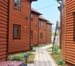 Улучшенный домик на троих в блоке В на первом этаже в Алые паруса