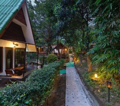 Шале c 1 комнатой в Harmony Naturist Resort Rawai Phuket