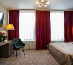 Полулюкс с 1 двуспальной кроватью в Мёд