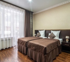 Стандарт с 2 односпальными кроватями и балконом в Таурух