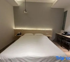 Двухместный номер Standard двуспальная кровать в Ease Hotel (Xi'an Chang'an Square North Road)
