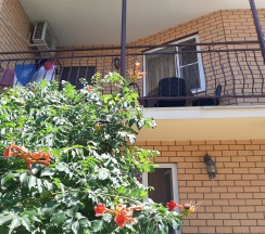 2-х комнатный улучшенный в Райский уголок