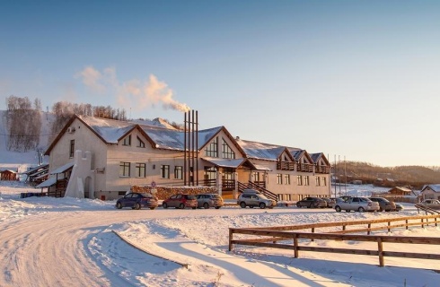 Октябрьский: Отель Уязы-Тау