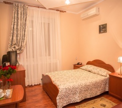 «Стандартный» (одна двухспальная кровать) в Вип-Хаус