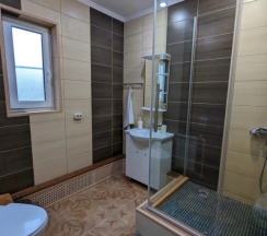 Коттедж Superior с балконом в Озерная 38