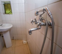 Бунгало c 1 комнатой в Roots Retreat and Camping Resort