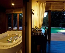 Вилла с бассейном с 2 комнатами в Elixir Koh Yao Yai