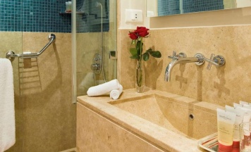 Двухместный номер Deluxe с панорамным видом на море 2 отдельные кровати в Mövenpick Resort Sharm El Sheik Naama Bay