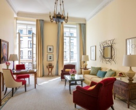 Люкс Премиум в Four Seasons Hotel Lion Palace St. Petersburg