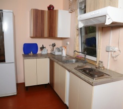 Шестиместный люкс Superior с балконом и с красивым видом из окна в Урочище Машуково