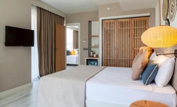 Номер семейный в Side Royal Style Hotel