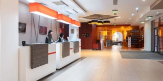 Астана: Отель Отель Ibis Астана