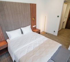 СТАНДАРТ ВЫСОКИЙ ЭТАЖ в Grand Yan Hotel