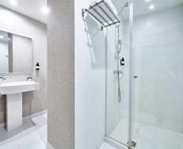 Одноместный номер с террасой в Harbor Club Hotel
