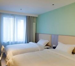 Семейный номер Standard в Beijing Saga Hotel