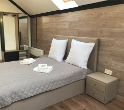 Семейные апартаменты в Maziiz hotel на Советском