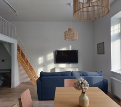 Шестиместные апартаменты с красивым видом из окна в Усадьба у Озера