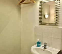 Двухместный номер Economy двуспальная кровать в Enrico Hotel