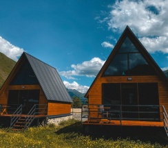 Апартаменты c 1 комнатой с балконом в Шале Gold cottages Kazbegi