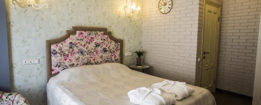 Номер комфорт улучшенный Вишневый Сад в Честный Чехов