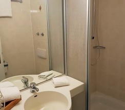 Одноместный номер Standard двуспальная кровать в Residenz Hotel Leipzig