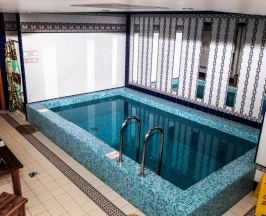 Lux в Караван