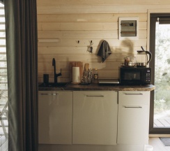 Дом в сосновом лесу в Хвоя