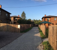 Коттедж с 4 комнатами в Огниво Светлое