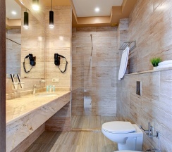 Family Executive Suite в Vertex