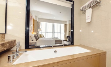 Двухместный номер Standard двуспальная кровать в Отель Hotels & Preference Hualing Tbilisi