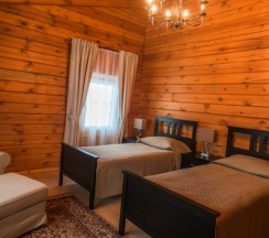 6-и местный улучшенный дом в Западном поселке в Бутик