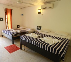 Семейный номер Standard в Eco Hotel Black & White - Anuradhapura