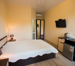 Трёхместный номер Standard в Singer