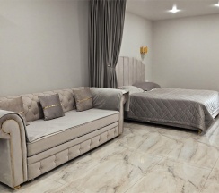 Четырёхместные апартаменты категории "Комфорт" в Astoria Apartments