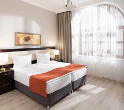 Апартамент стандарт с видом на горы 3 спальни в Апартаменты Курорта Красная Поляна