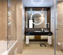Семейные апартаменты с двумя спальнями в Krasnodar Marriott Hotel