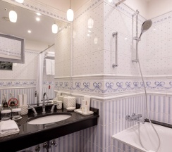 Люкс Гранд в Radisson Collection Москва