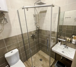 Номер стандарт с 1 двуспальной кроватью с видом на море в Pallada